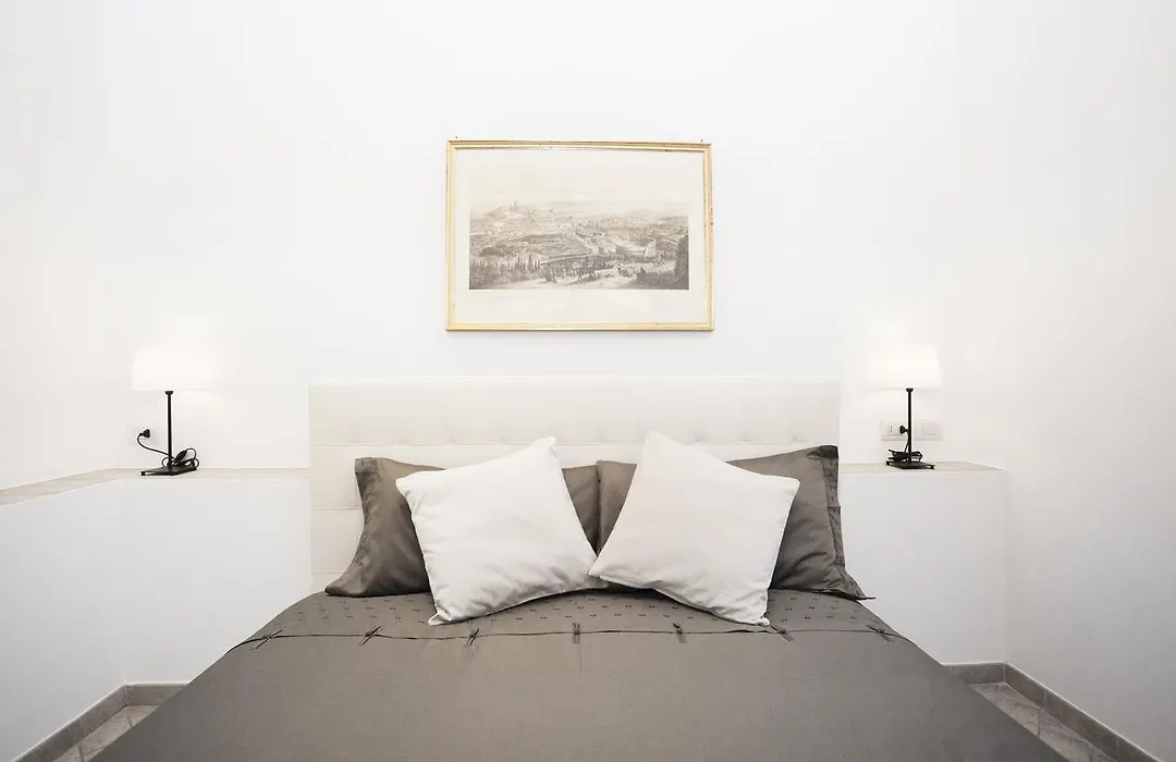 Tritone 91 Apartments-1